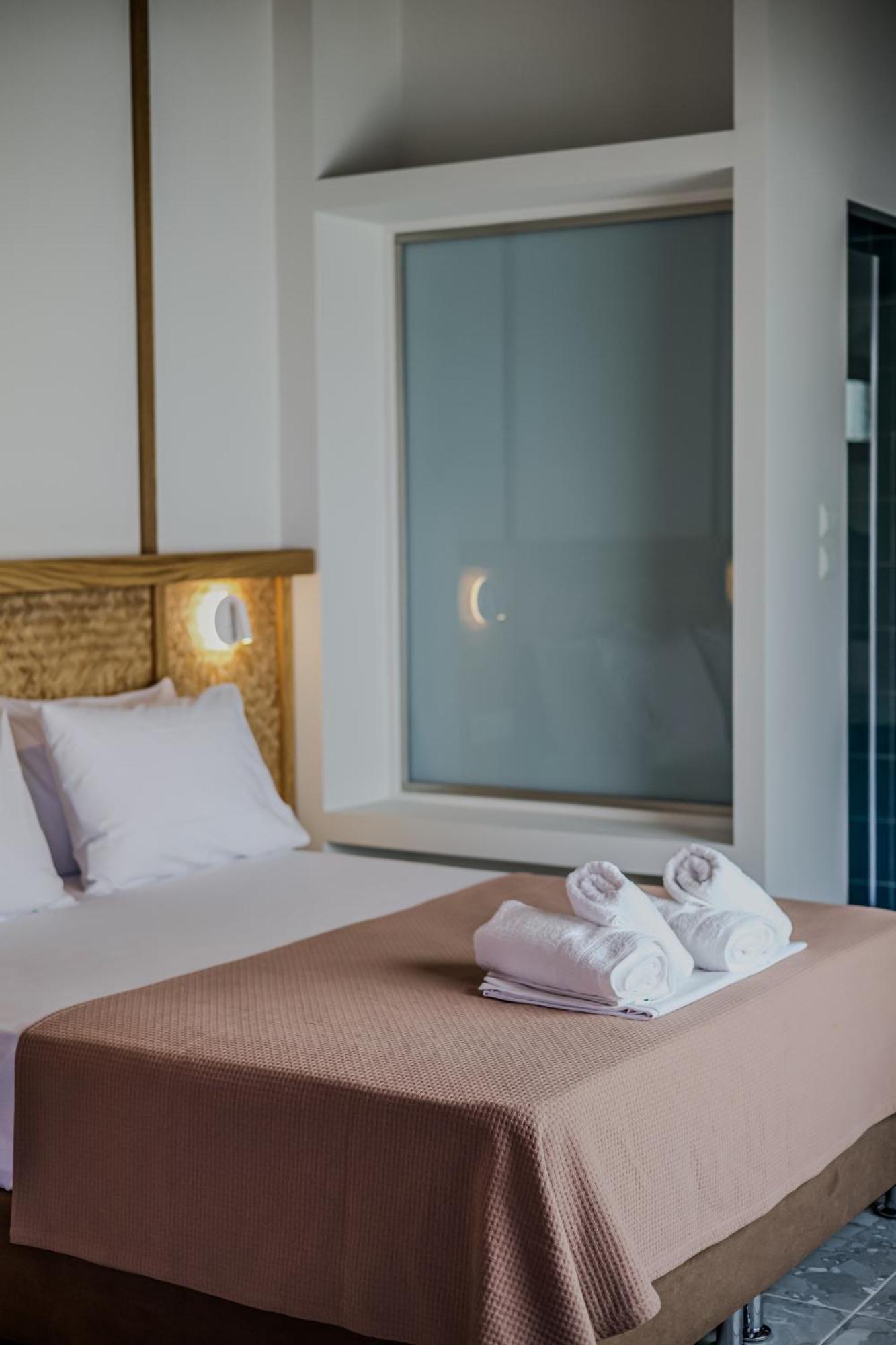 Take Me Here With A Sea View By Salt Apartments فولوس المظهر الخارجي الصورة